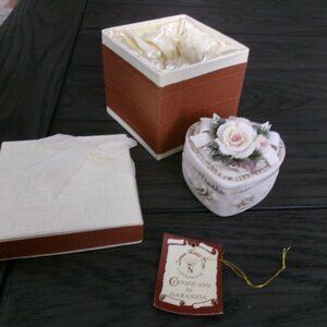 Vintage Bisque Porcelain AUTH Capodimonte Heart Shaped Lidded Trinket Box W/ TAG